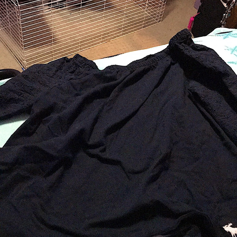 A 3 quarter sleeve shirt